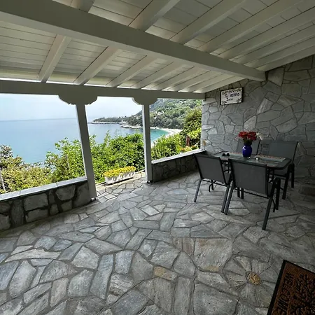 Apartment το άσπρο σπίτι